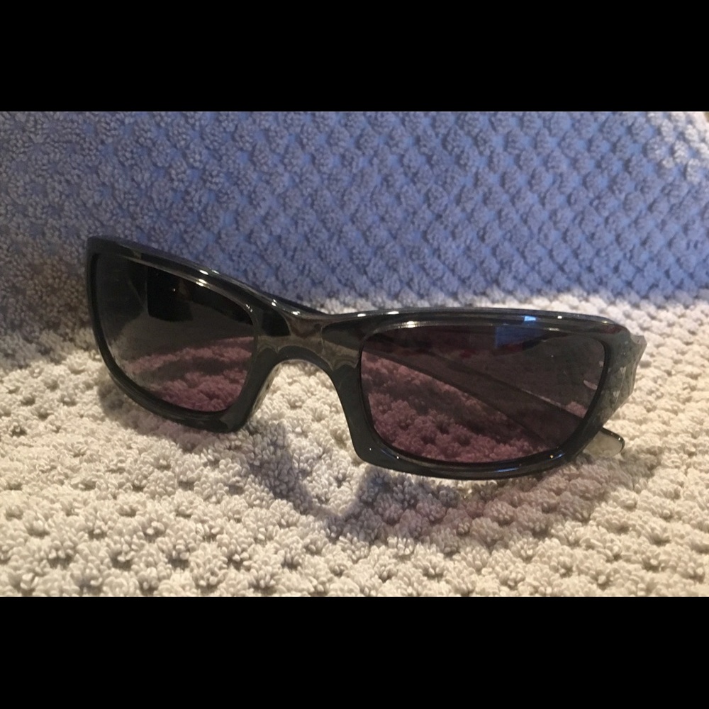 Oakley Sunglasses BRAND NEW IN BOX